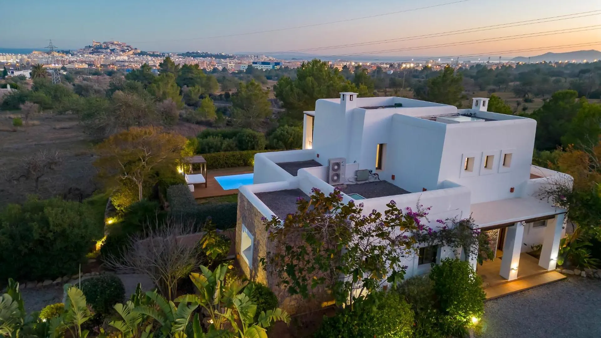 Villa In Ibiza Town Sleeps 10 To 12 Guests