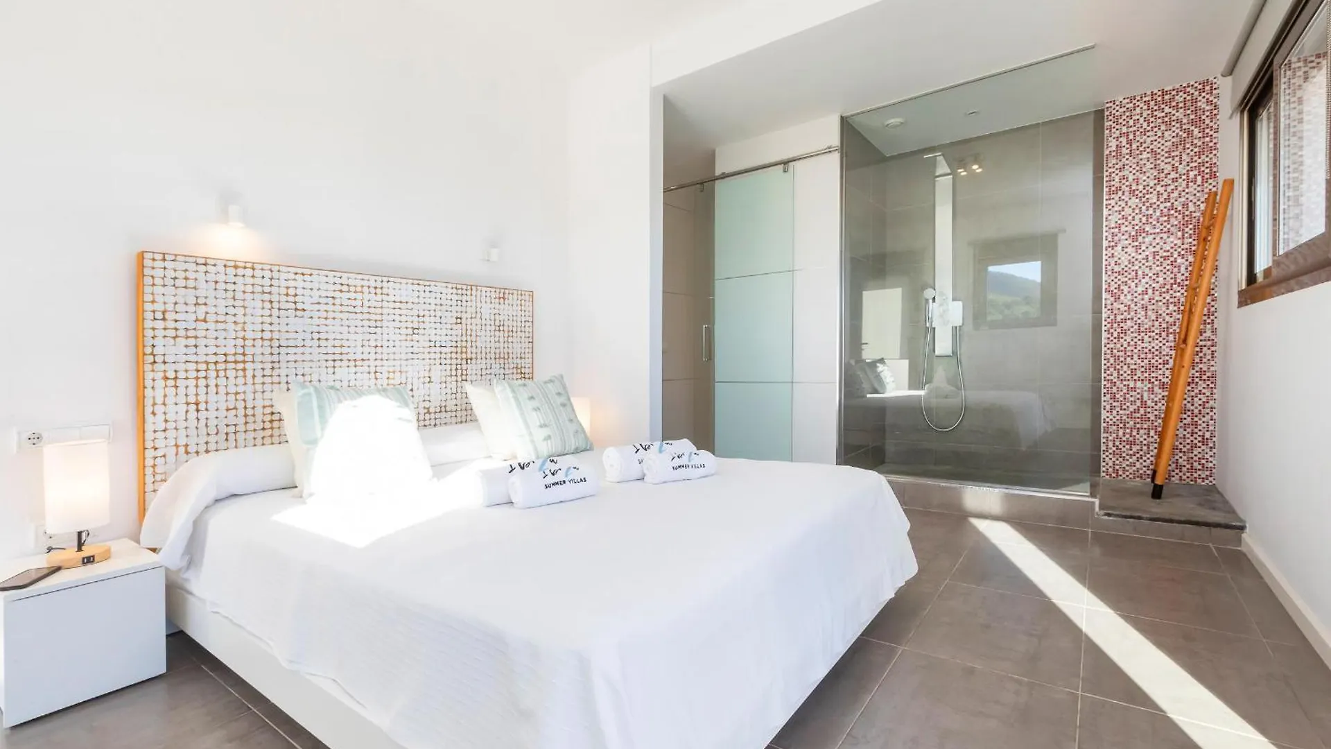 Villa In Ibiza Town Sleeps 10 To 12 Guests